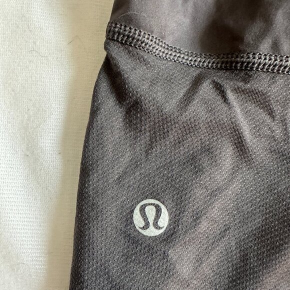 Lululemon XS Long Yoga Tank Top Mesh Gray Black Exercise Pilates - Picture 4 of 5